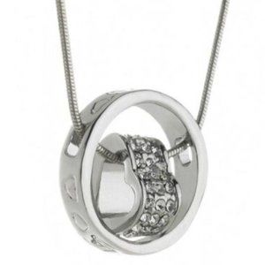 Swarovski Ring Around A Floart Heart Pendant Necklace NWT